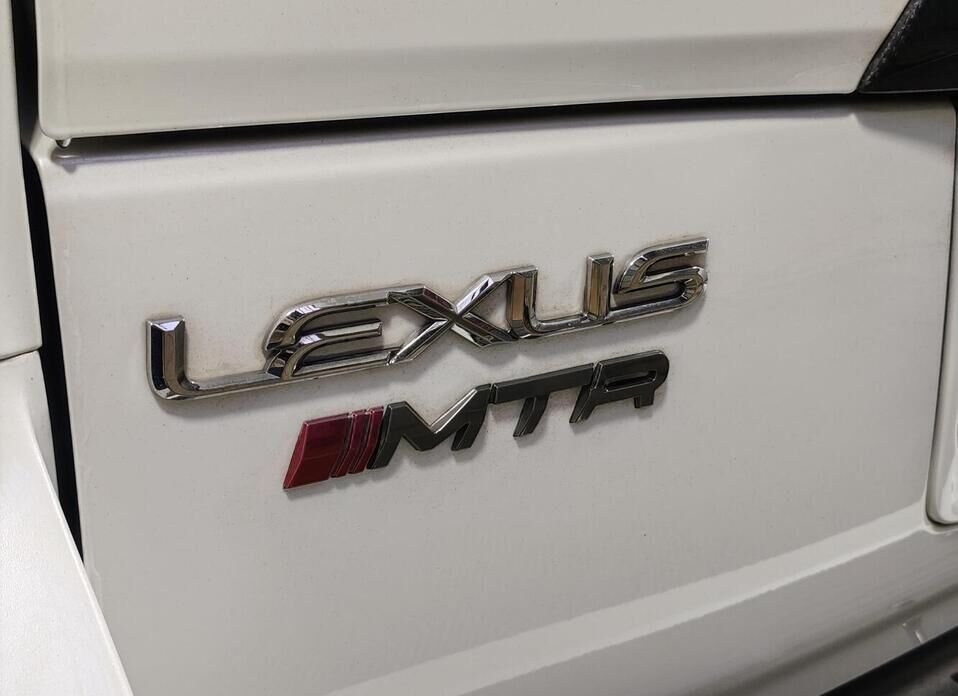 Lexus LX, III Рестайлинг 2 570 5.7 AT (367 л.с.) 4WD