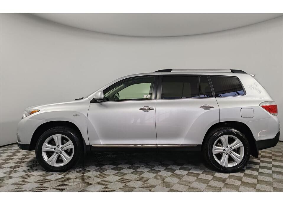Toyota Highlander 3.5 AT (273 л.с.) 4WD