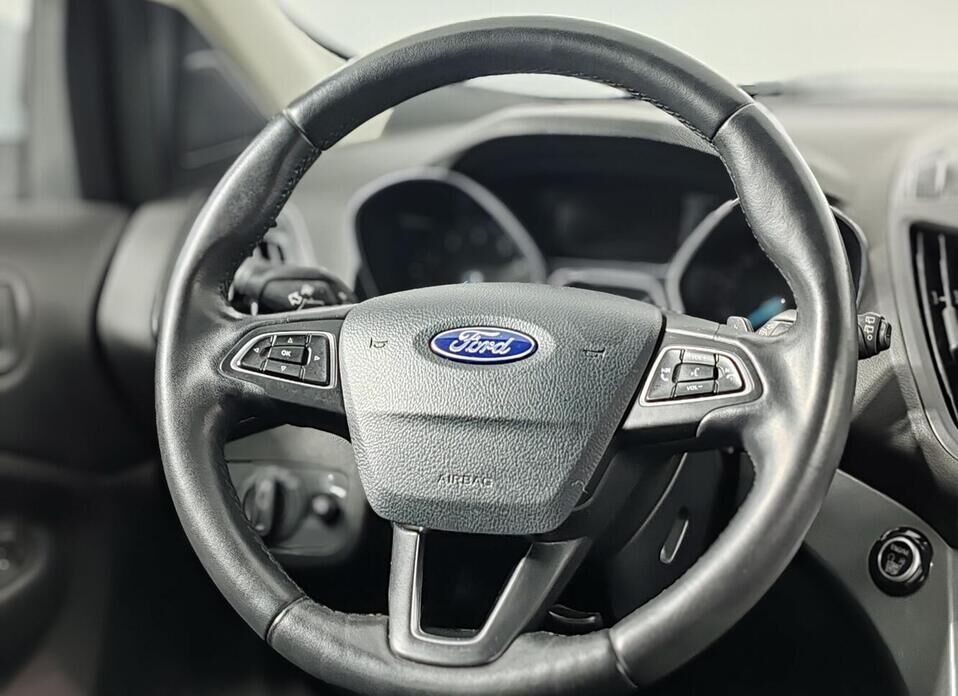 Ford Kuga, II Рестайлинг 1.5 AT (150 л.с.) 4WD