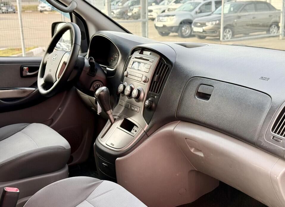 Hyundai H-1, II 2.4 AT (173 л.с.)