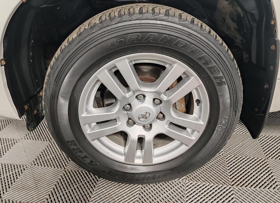 Toyota Land Cruiser Prado 3.0d AT (173 л.с.) 4WD