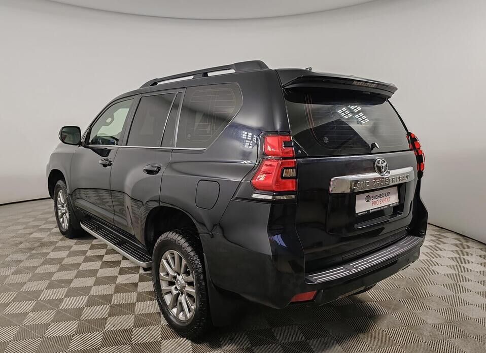 Toyota Land Cruiser Prado, 150 Series Рестайлинг 2 2.8d AT (177 л.с.) 4WD