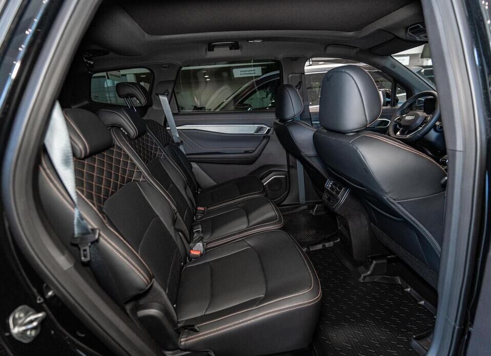 Geely Okavango, I Рестайлинг 2.0 AMT (200 л.с.)