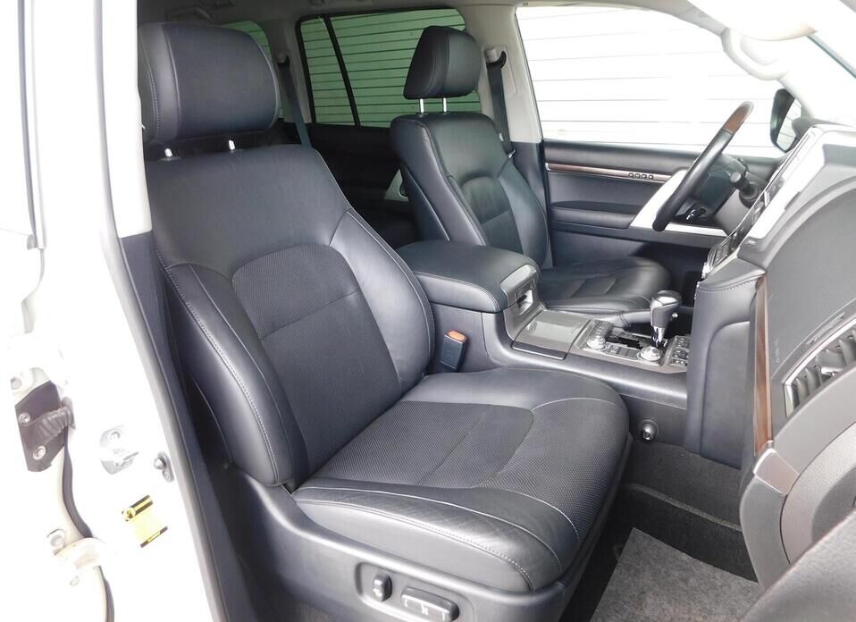 Toyota Land Cruiser 4.5d AT (249 л.с.) 4WD
