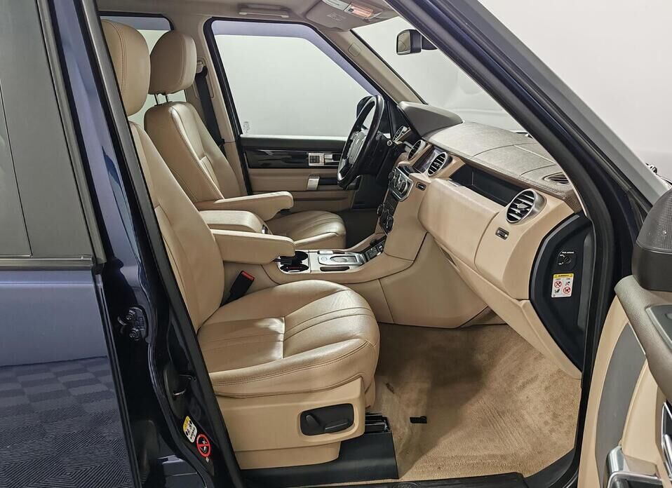 Land Rover Discovery, IV Рестайлинг 3.0d AT (211 л.с.) 4WD