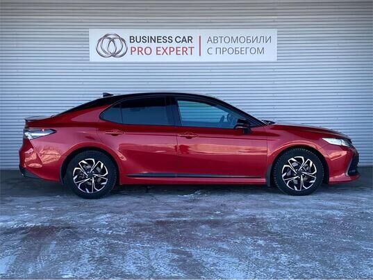 Toyota Camry, 2021&nbsp;г., 51&nbsp;308&nbsp;км