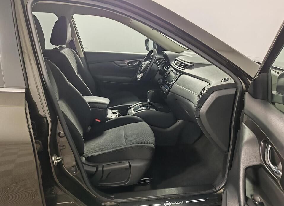 Nissan X-Trail, III Рестайлинг 2.0 CVT (144 л.с.)