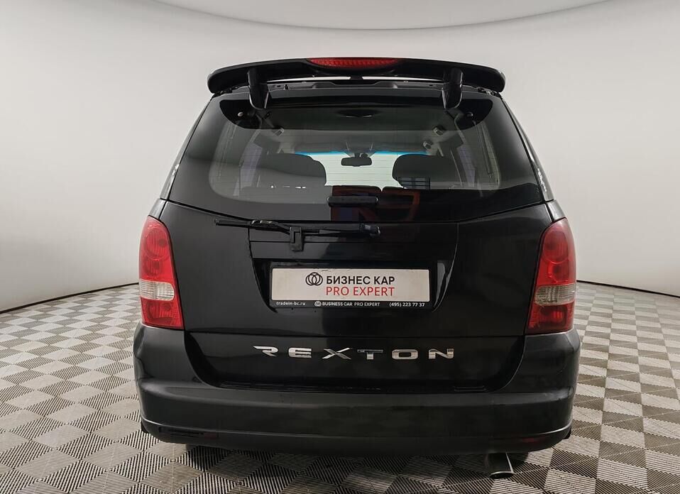 SsangYong Rexton, II 2.7d AT (163 л.с.) 4WD