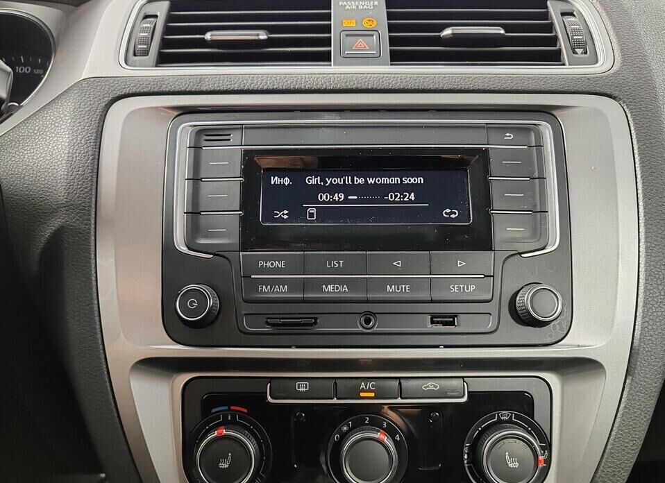 Volkswagen Jetta 1.6 AT (110 л.с.)