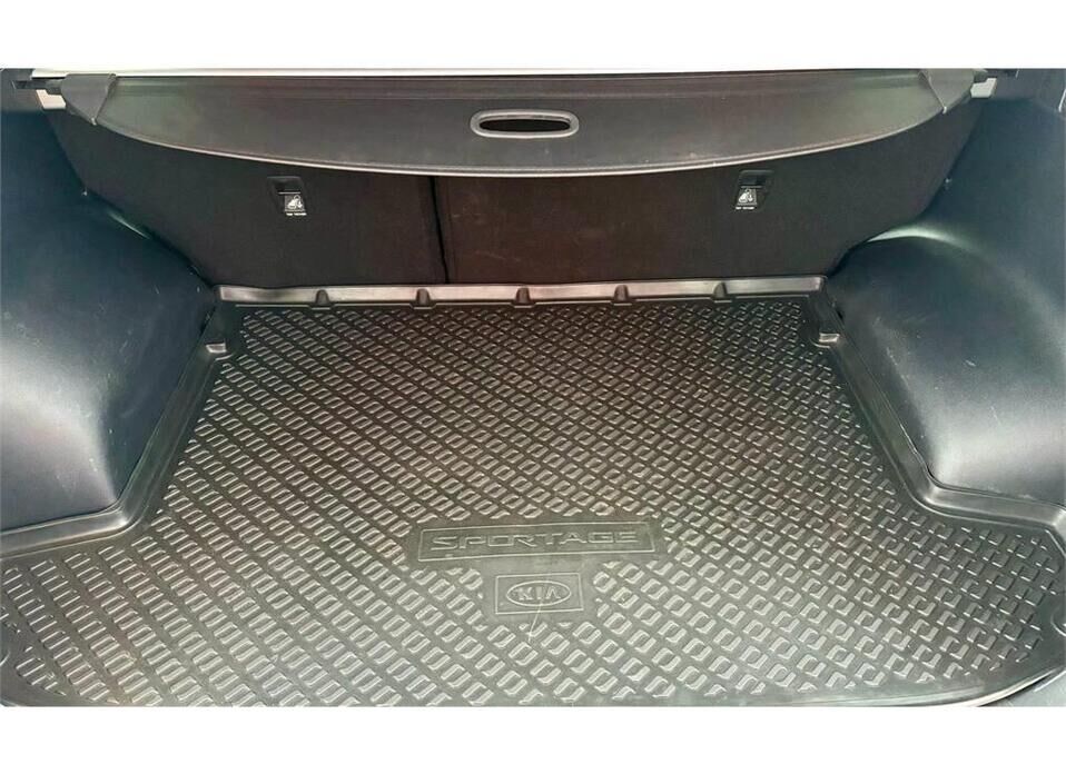 Kia Sportage, IV Рестайлинг 2.0 AT (150 л.с.) 4WD