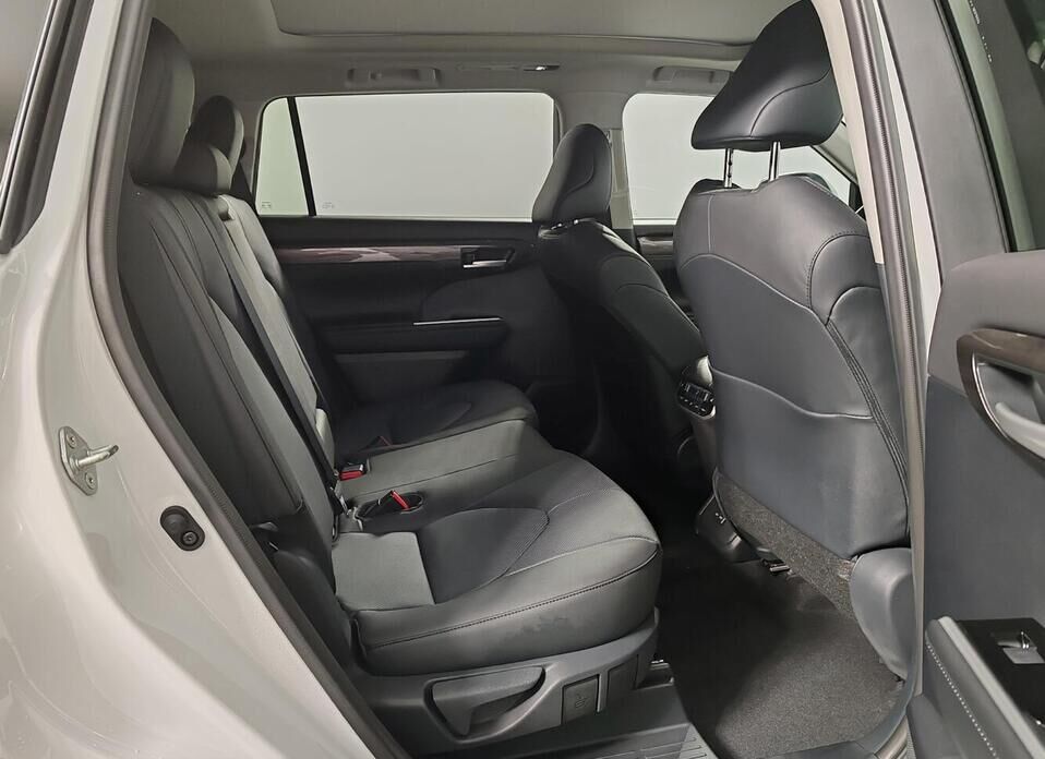 Toyota Highlander, IV (U70) 2.0 AT (248 л.с.) 4WD