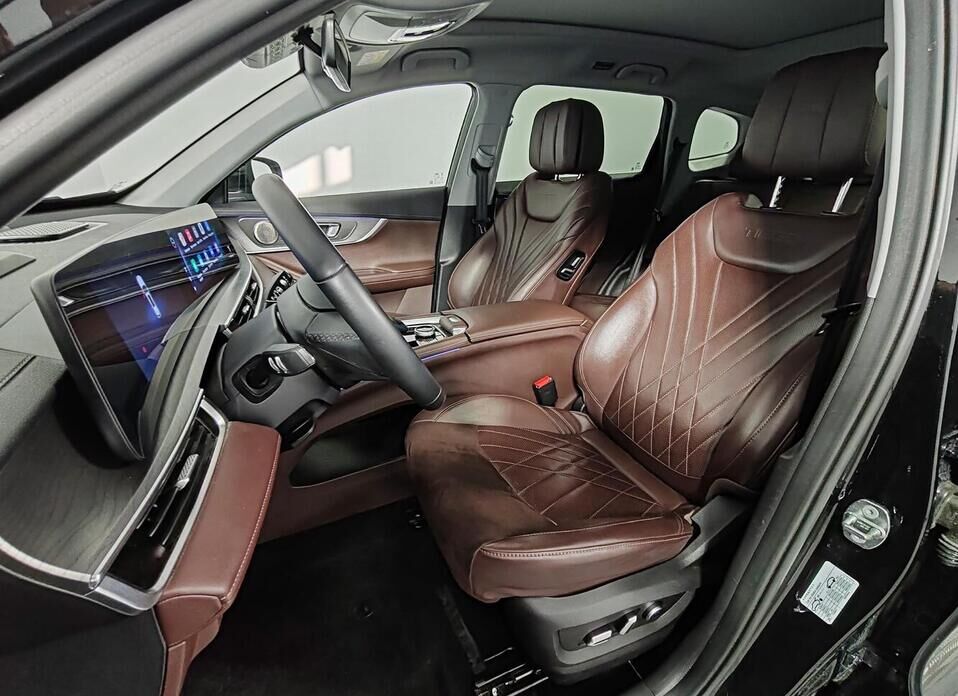 Chery Tiggo 8 Pro Plug-in Hybrid 1.5hyb AT (235 л.с.)