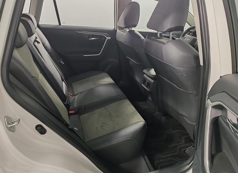 Toyota RAV4, V (XA50) 2.0 CVT (171 л.с.) 4WD