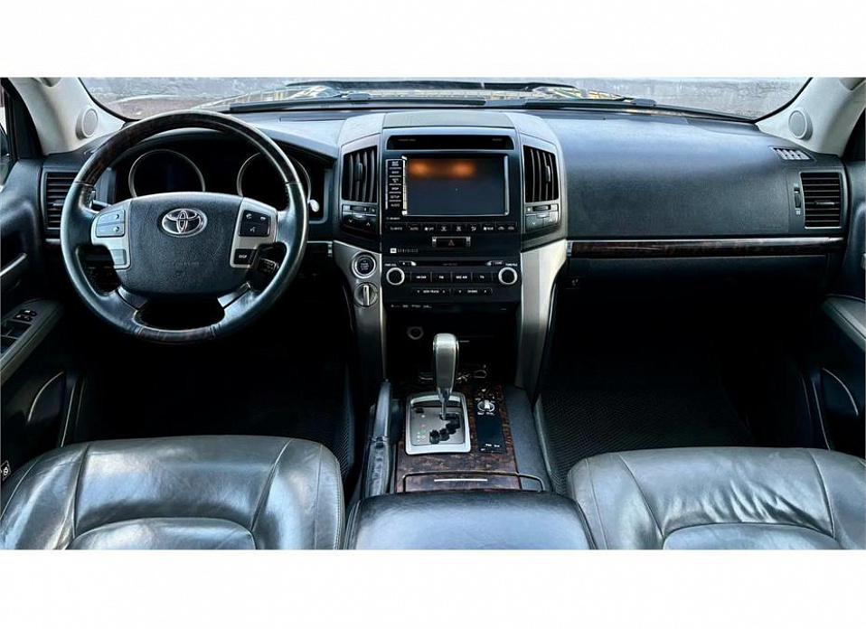 Toyota Land Cruiser, 200 Series 4.7 AT (288 л.с.) 4WD