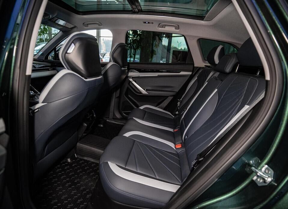 Geely Atlas, II 2.0 AT (200 л.с.) 4WD