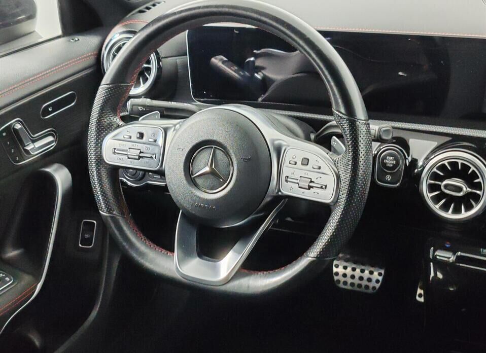 Mercedes-Benz CLA 200 1.3 AMT (150 л.с.)