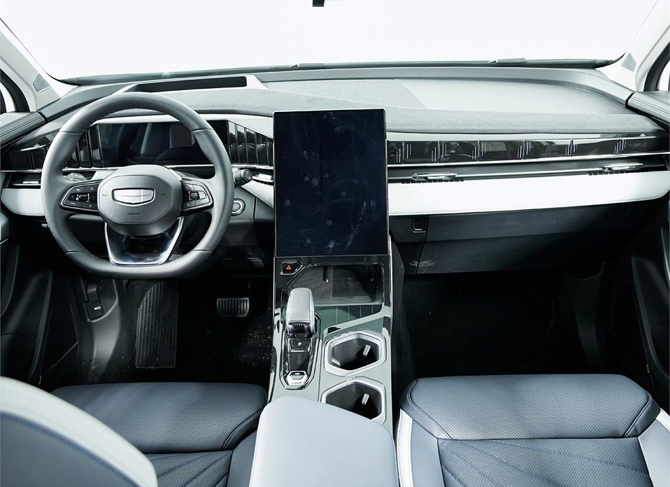 Geely Atlas, II 2.0 AMT (200 л.с.)