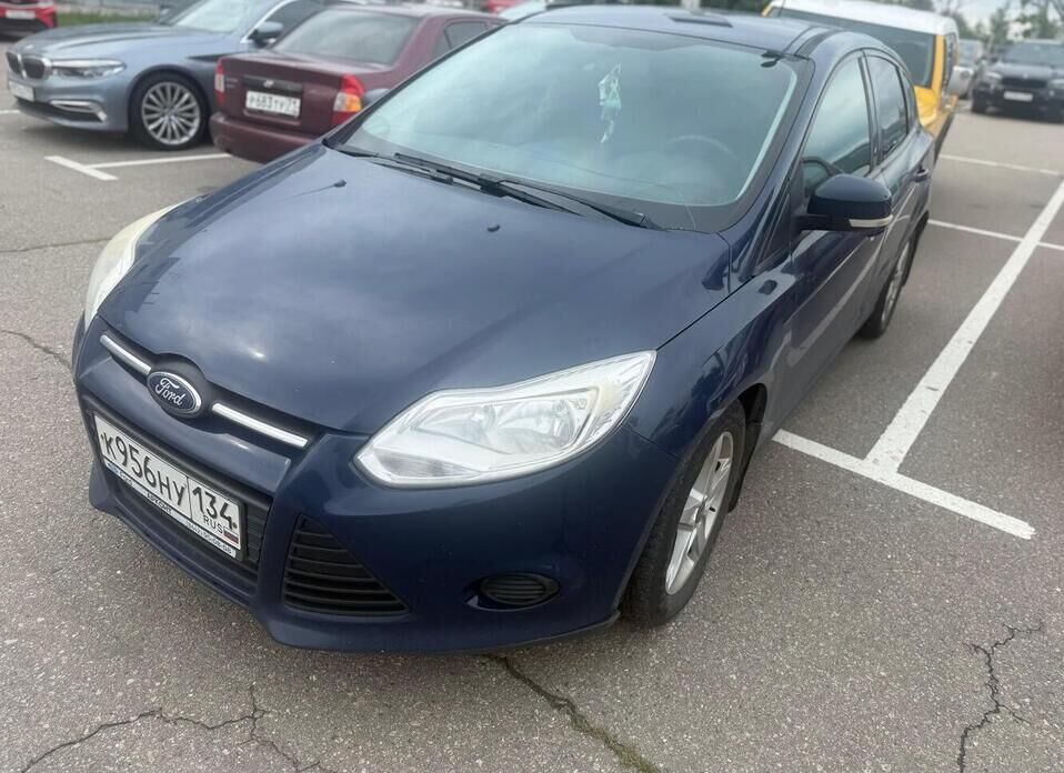 Ford Focus 1.6 MT (105 л.с.)