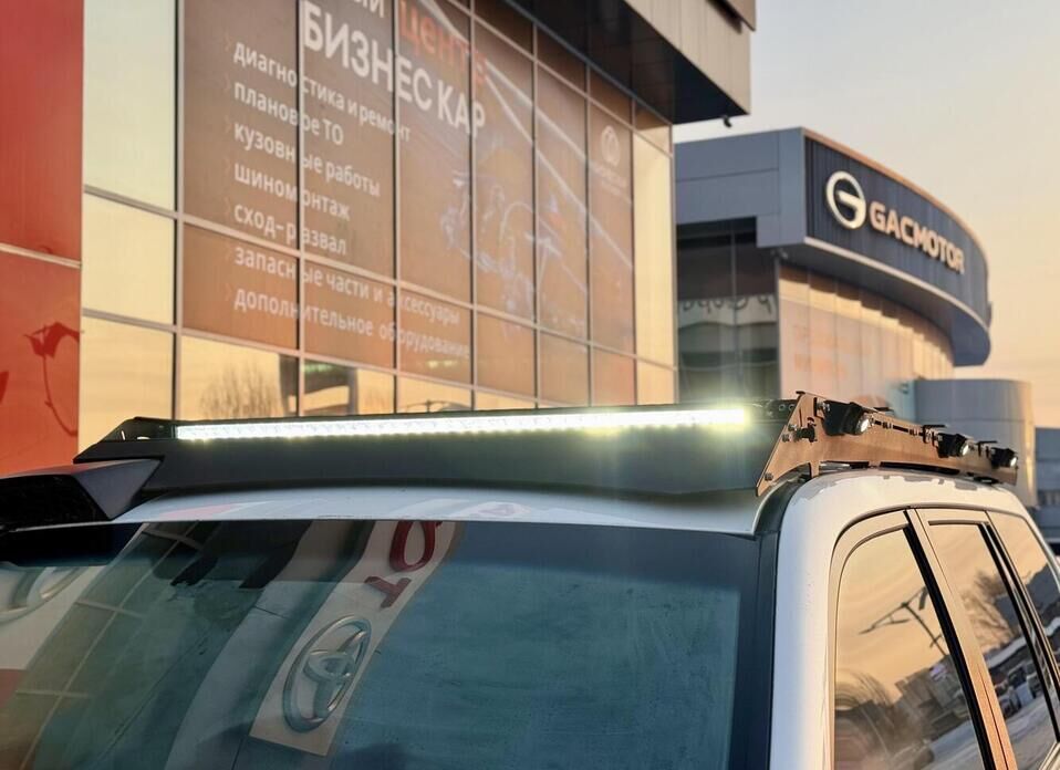 Toyota Land Cruiser Prado, 150 Series Рестайлинг 3 2.8d AT (200 л.с.) 4WD