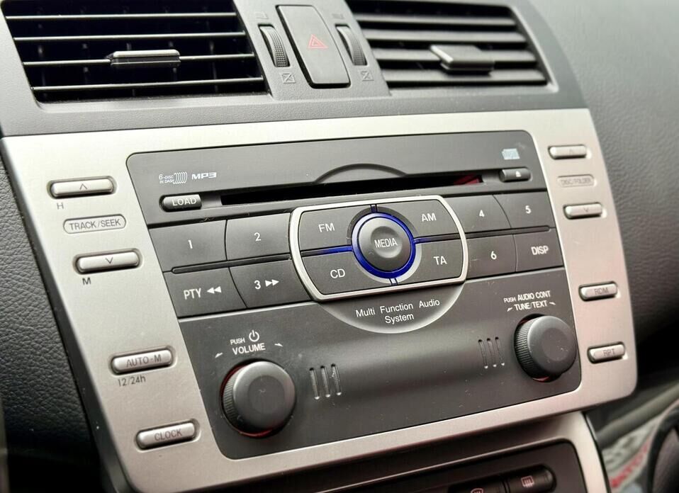 Mazda 6, II (GH) 2.0 MT (147 л.с.)