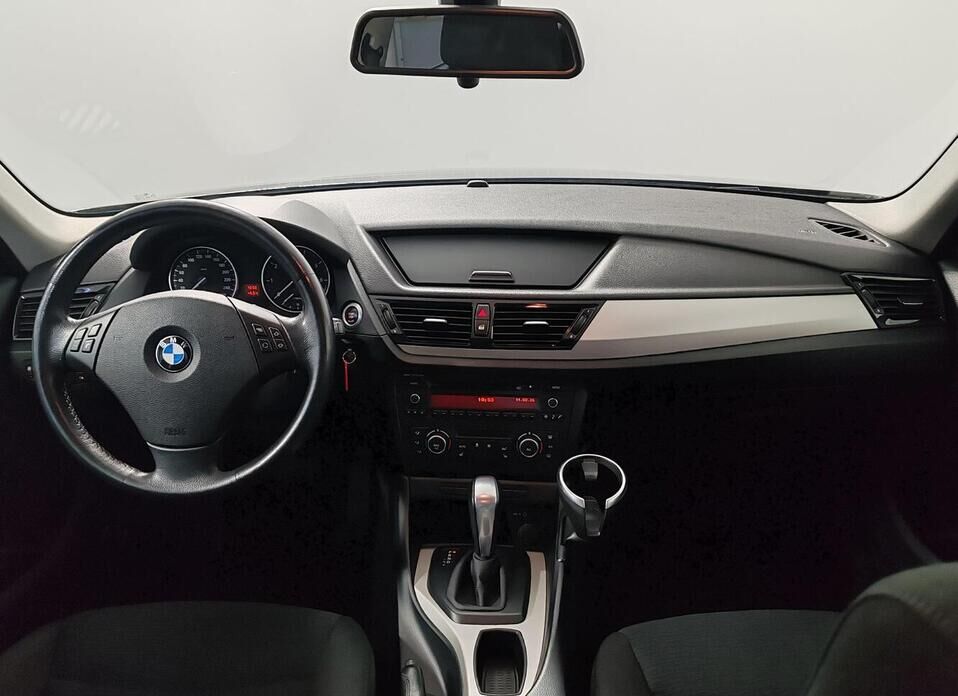 BMW X1, I (E84) Рестайлинг 18i 2.0 AT (150 л.с.)