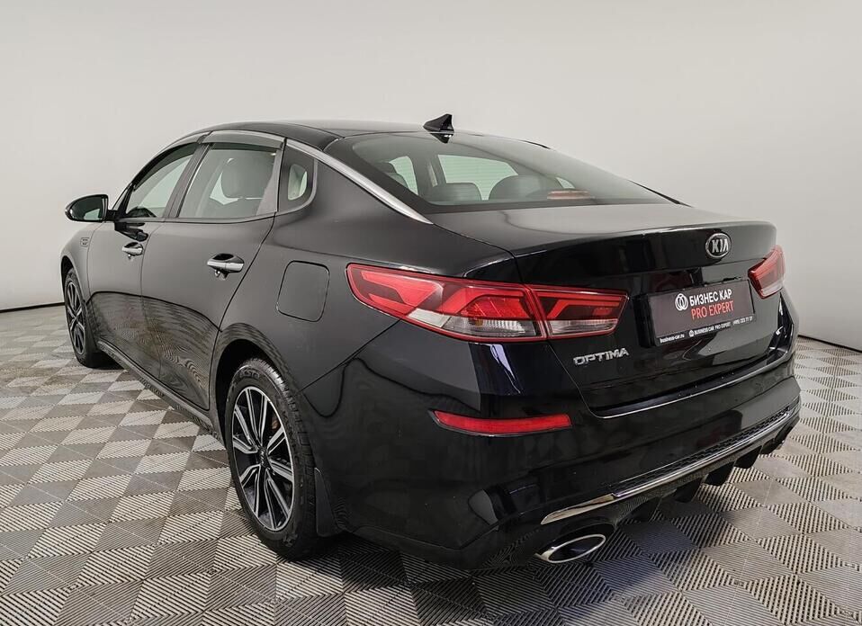Kia Optima 2.4 AT (188 л.с.)