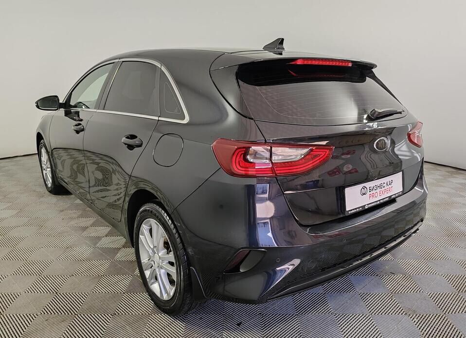 Kia Ceed 1.6 AT (128 л.с.)