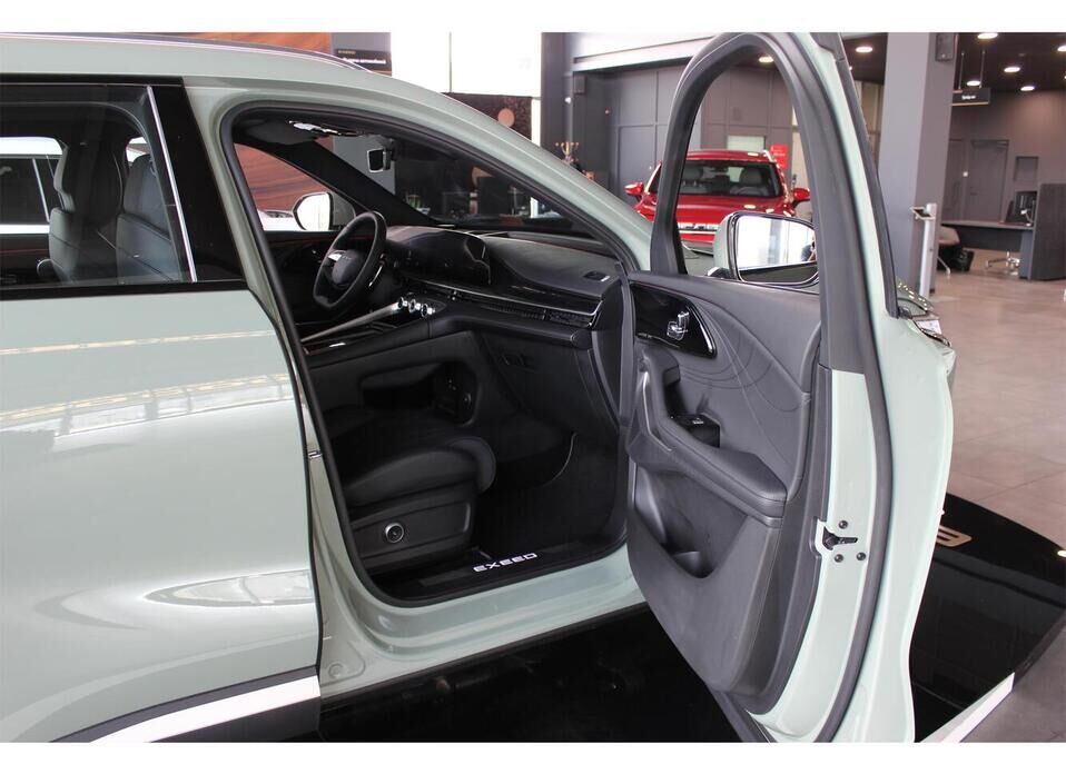 EXEED RX 2.0 AT (249 л.с.) 4WD