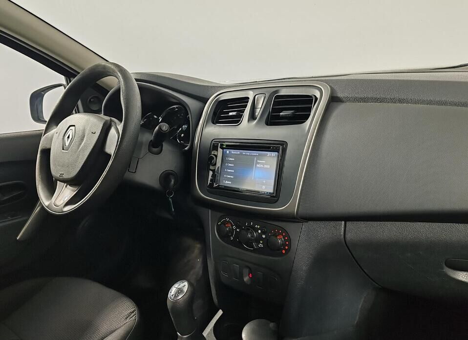 Renault Logan, II 1.6 MT (102 л.с.)
