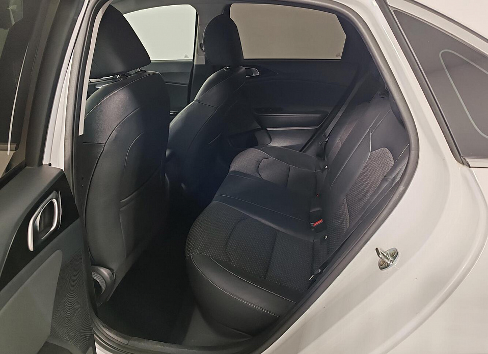 Kia Ceed, III 1.4 AMT (140 л.с.)