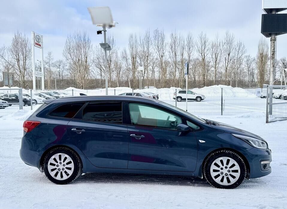 Kia Ceed, II Рестайлинг 1.6 AT (130 л.с.)