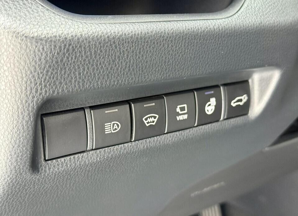 Toyota RAV4, V (XA50) 2.5 AT (199 л.с.) 4WD