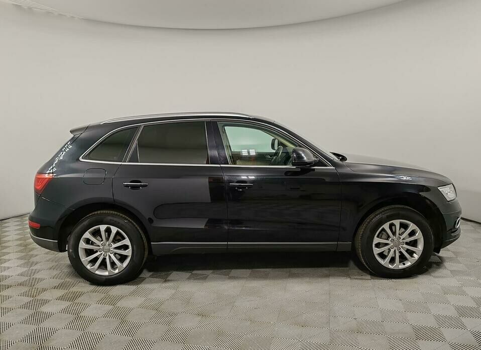 Audi Q5 2.0 AT (230 л.с.) 4WD