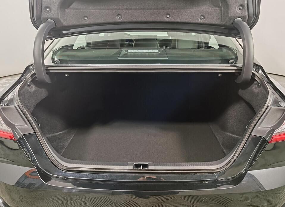 Toyota Camry, IX (XV80) China Market 2.0 CVT (173 л.с.)