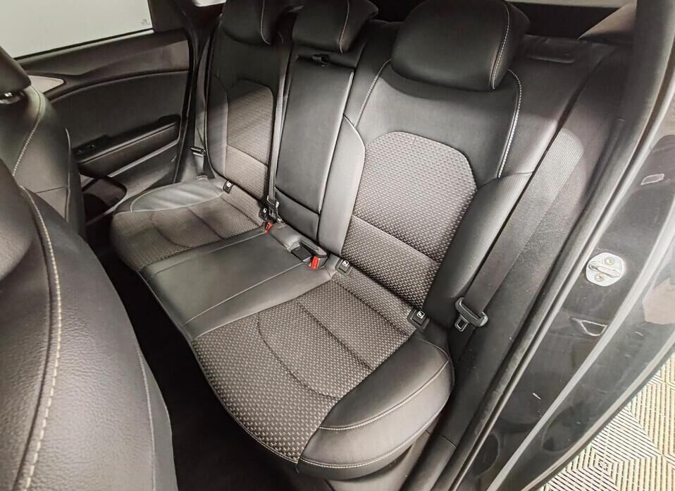 Kia Ceed 1.6 AT (128 л.с.)