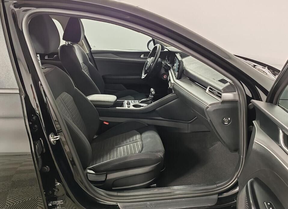 Kia K5, III 2.0 AT (150 л.с.)