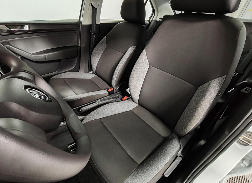 Skoda Rapid, II 1.6 MT (90 л.с.)