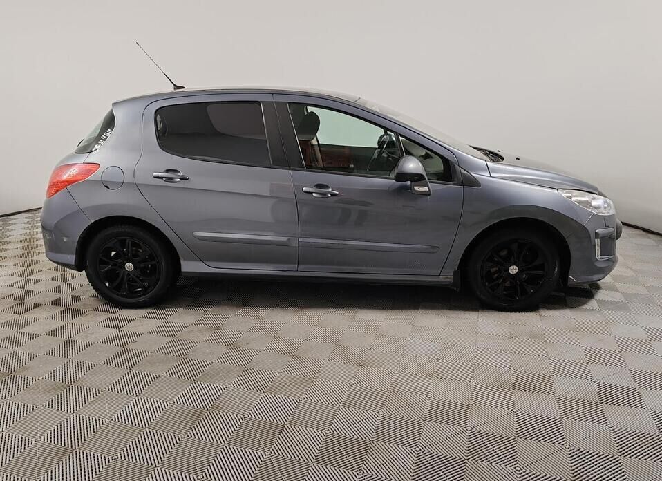 Peugeot 308, I 1.6 AT (120 л.с.)