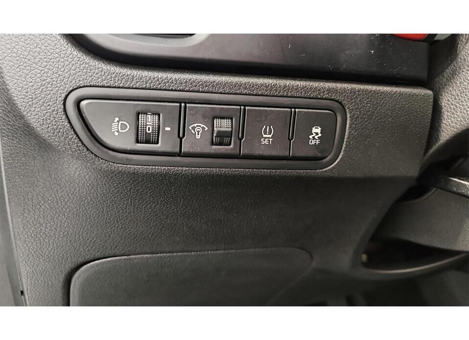 Kia Rio X 1.6 AT (123 л.с.)