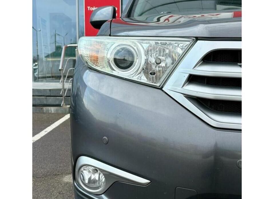 Toyota Highlander, II (XU40) Рестайлинг 3.5 AT (273 л.с.) 4WD