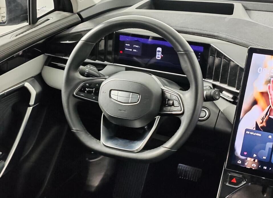 Geely Atlas, II 2.0 AMT (200 л.с.)