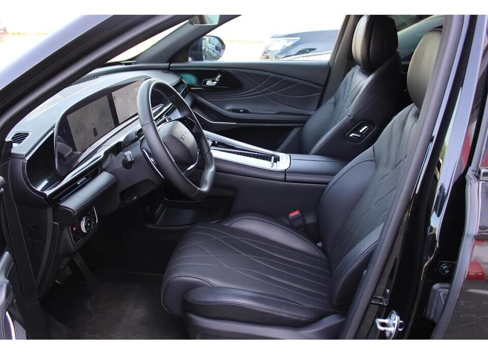 EXEED RX 2.0 AMT (249 л.с.) 4WD