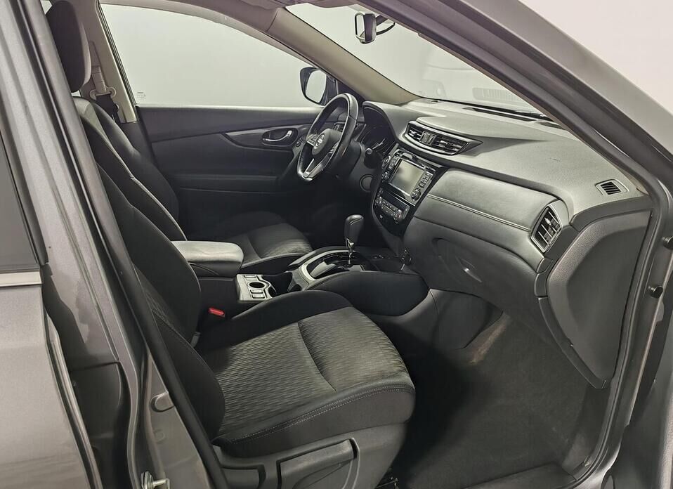 Nissan X-Trail, III Рестайлинг 2.0 CVT (144 л.с.)