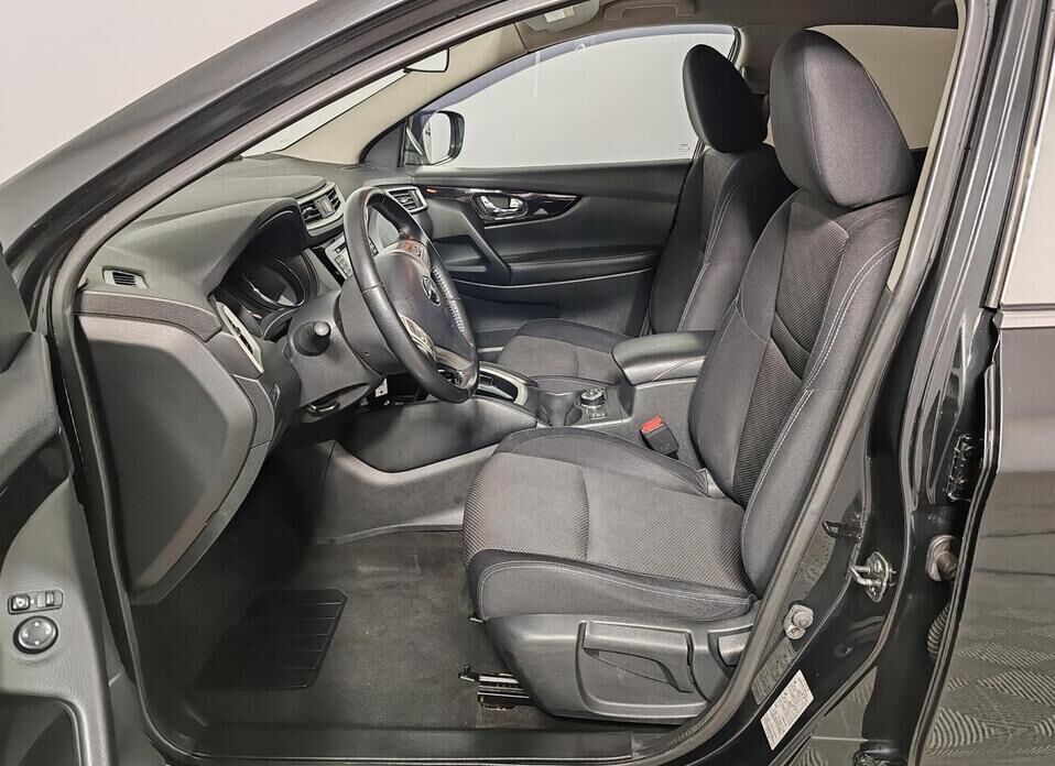 Nissan Qashqai, II 2.0 CVT (144 л.с.) 4WD