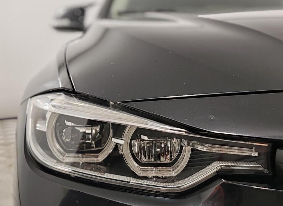 BMW 3 серии 318i 1.5 AT (136 л.с.)