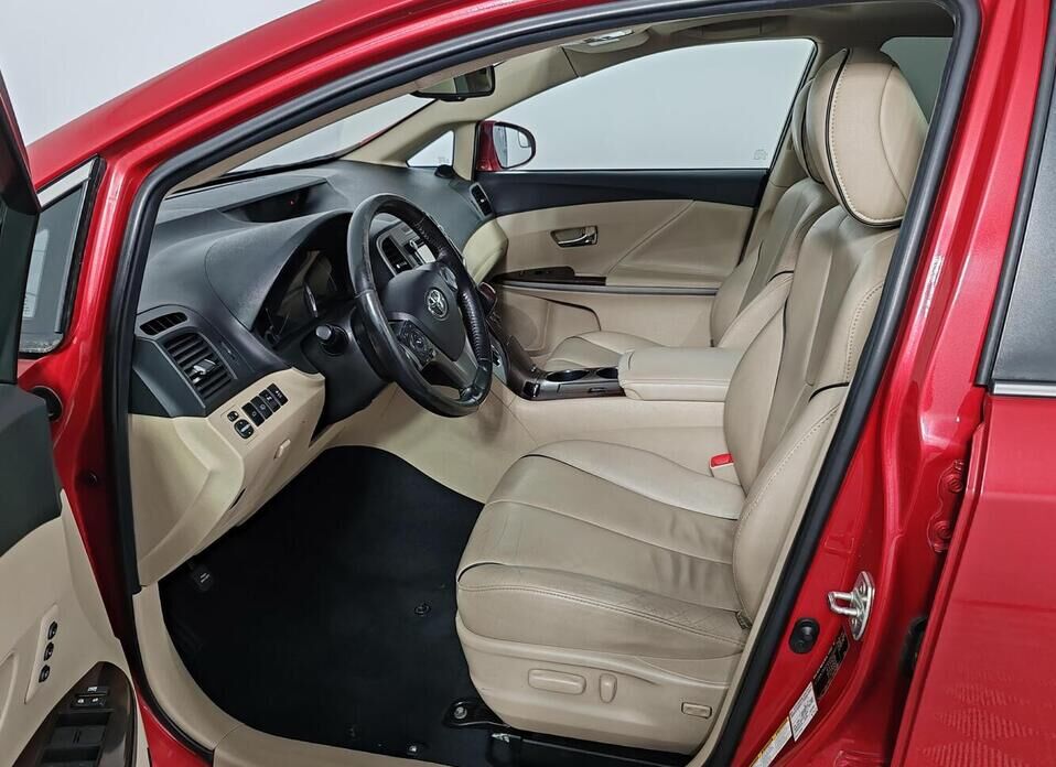 Toyota Venza 2.7 AT (185 л.с.) 4WD