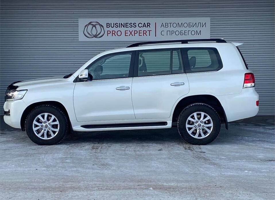 Toyota Land Cruiser, 200 Series Рестайлинг 2 4.5d AT (249 л.с.) 4WD