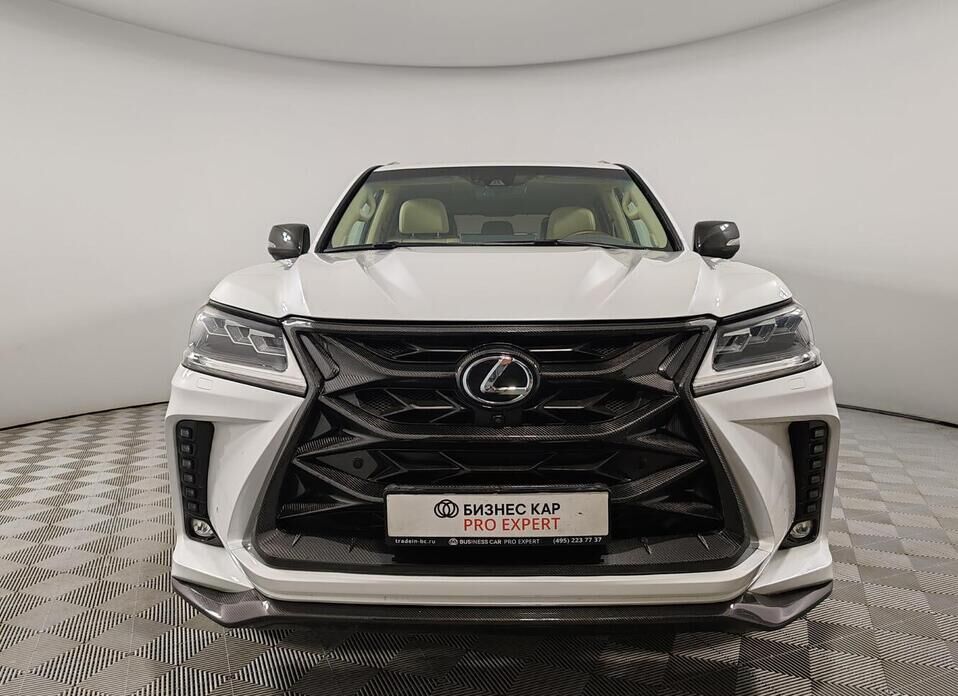 Lexus LX, III Рестайлинг 2 570 5.7 AT (367 л.с.) 4WD