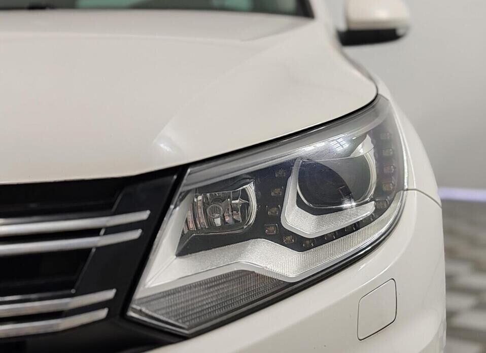 Volkswagen Tiguan 2.0d AT (140 л.с.) 4WD