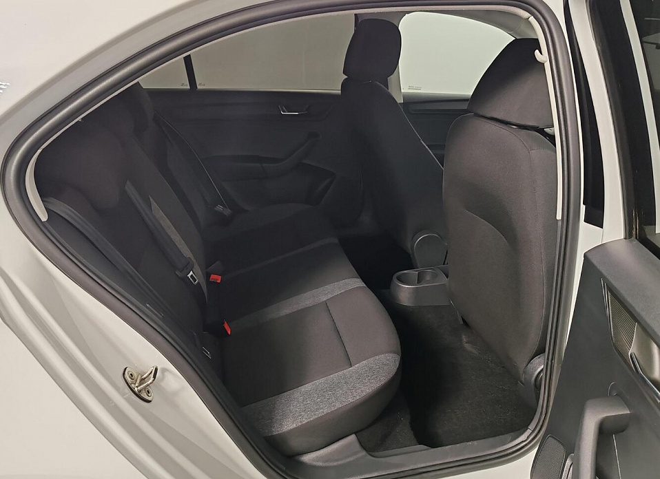 Skoda Rapid, II 1.6 MT (90 л.с.)